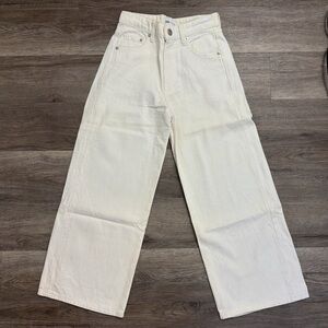 Zara Cream Wide-Leg Ankle Jeans